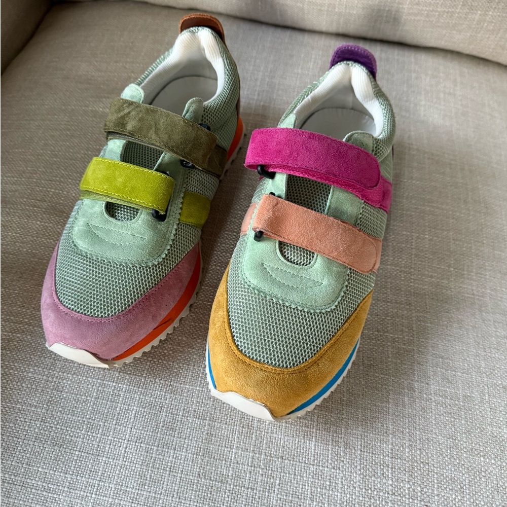 Charlotte Stone 'Conway' Sneaker in Nassau color palette